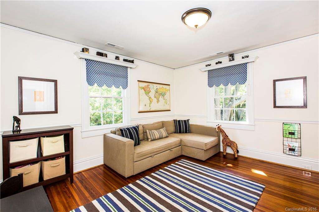 2225 Crescent Avenue Charlotte NC 28207