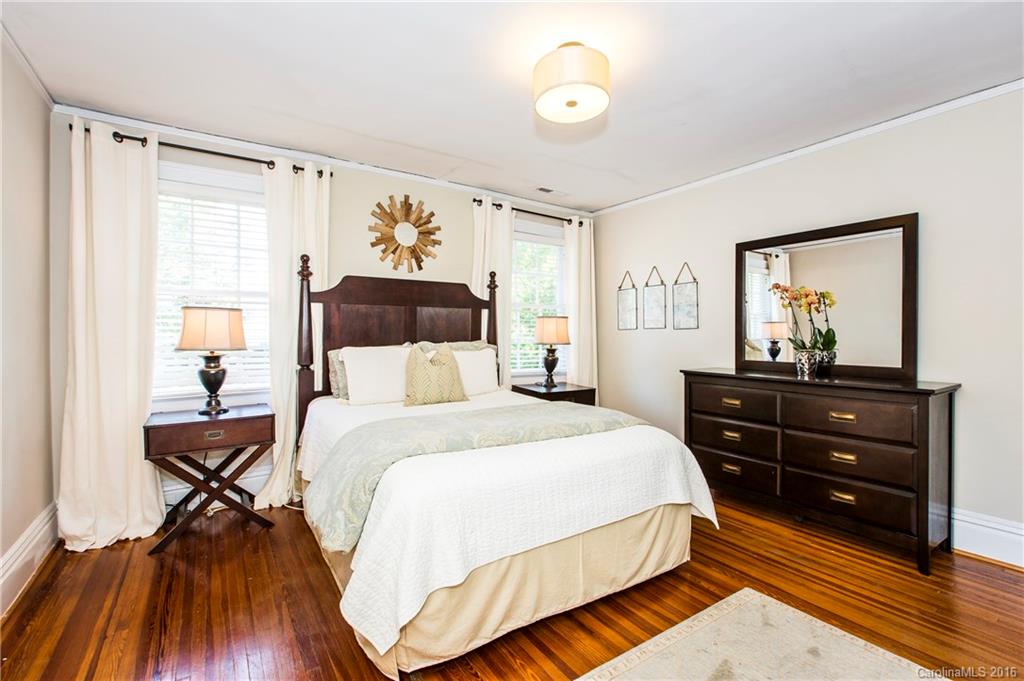2225 Crescent Avenue Charlotte NC 28207