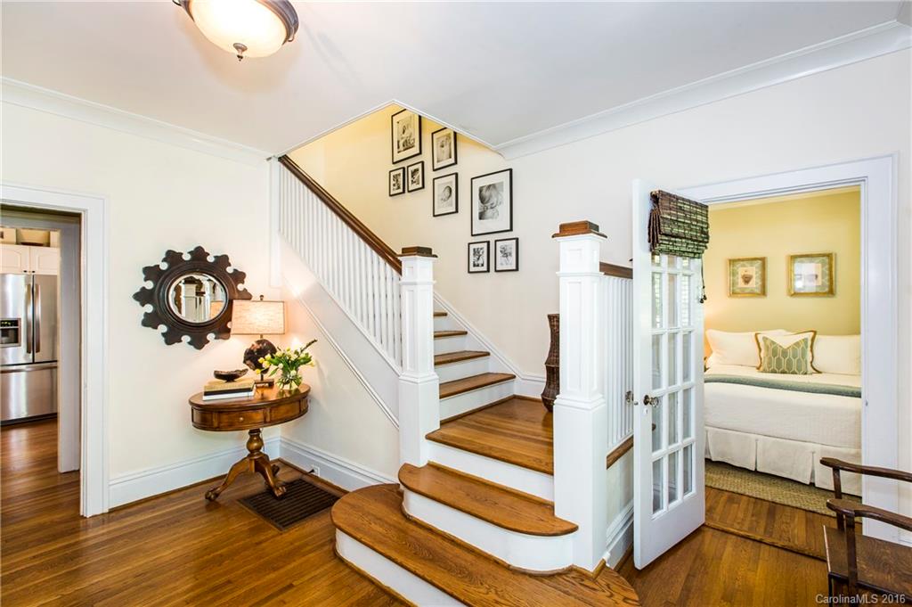 2225 Crescent Avenue Charlotte NC 28207