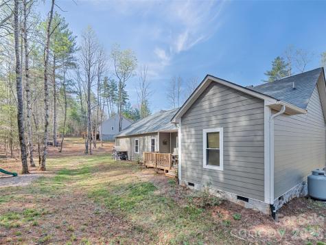 1711 Plantation Loop Morganton NC 28655