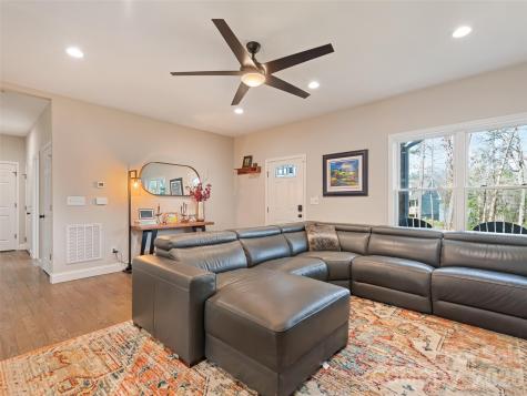 1711 Plantation Loop Morganton NC 28655