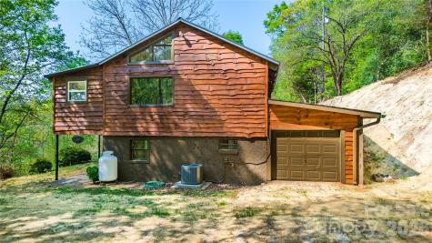 298 Timbuktu Road Sylva NC 28779