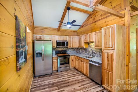 298 Timbuktu Road Sylva NC 28779