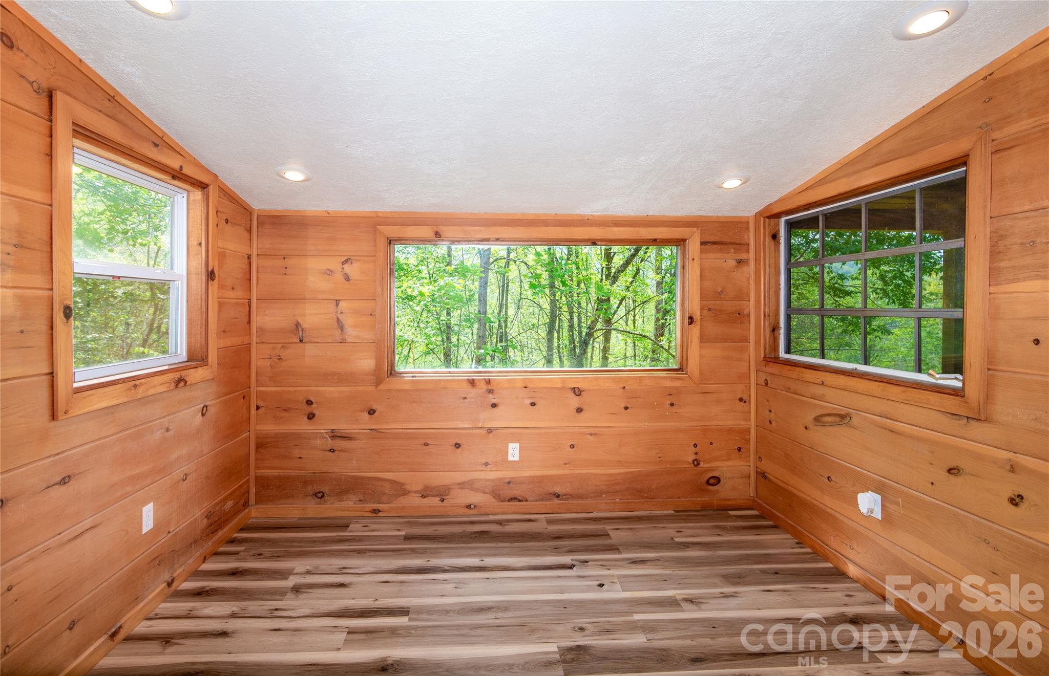 298 Timbuktu Road Sylva NC 28779