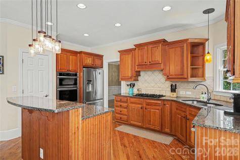 2312 Cota Court Charlotte NC 28262