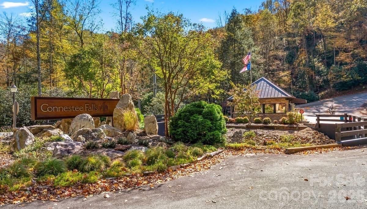 2698 Connestee Trail Brevard NC 28712