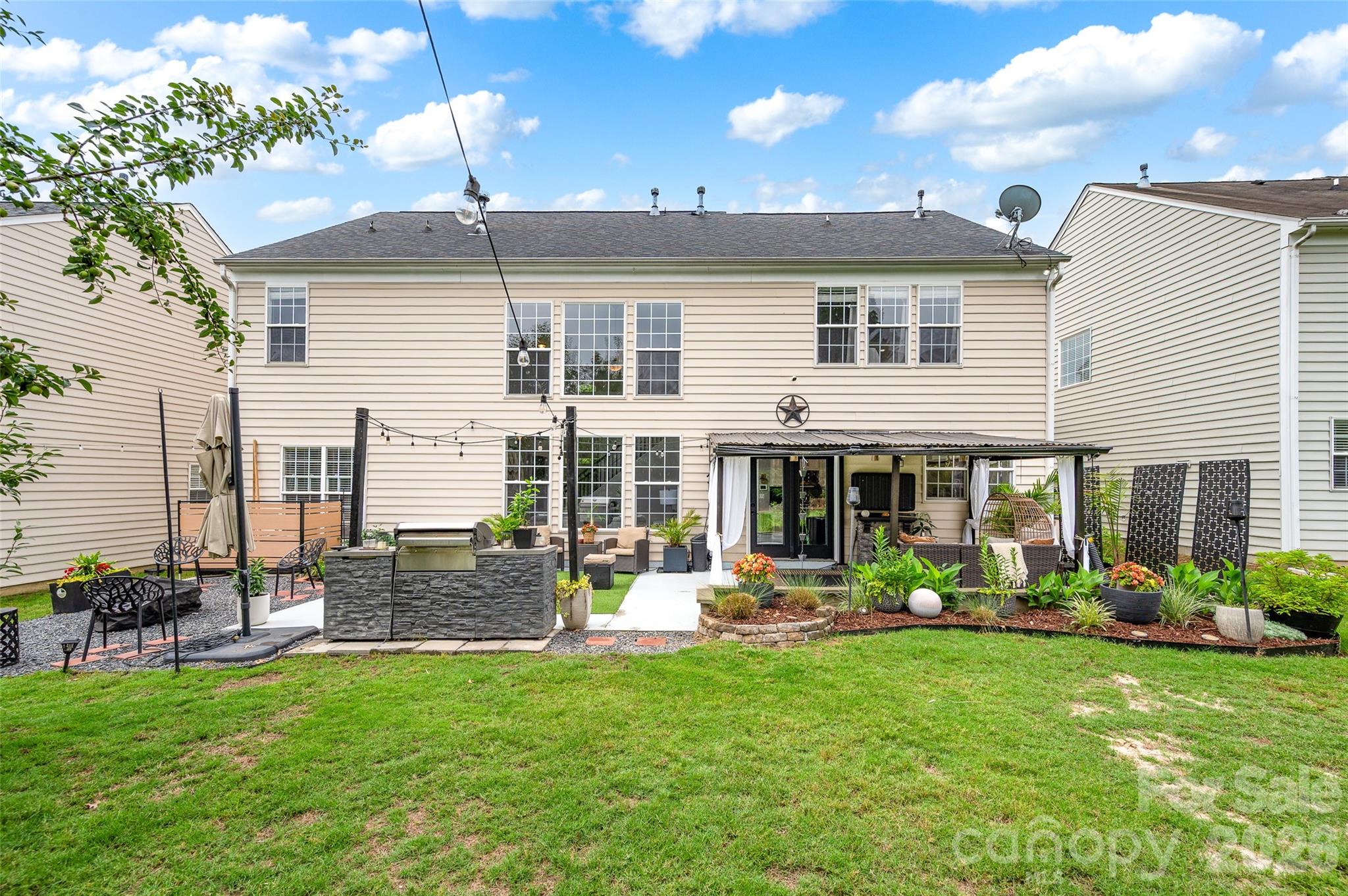 2012 Arbor Vista Drive Charlotte NC 28262