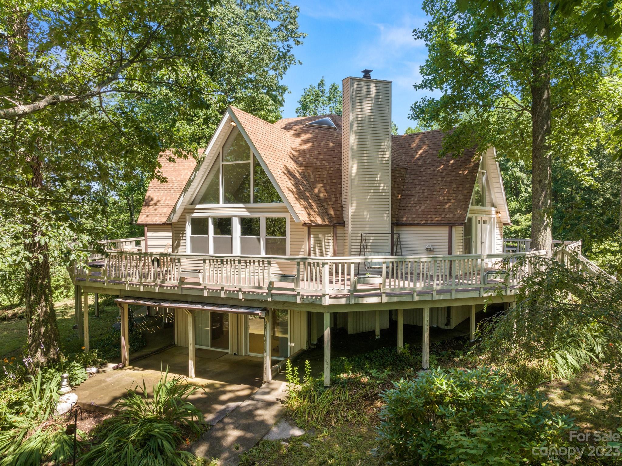 2616 Mount Olivet Road Zirconia NC 28790