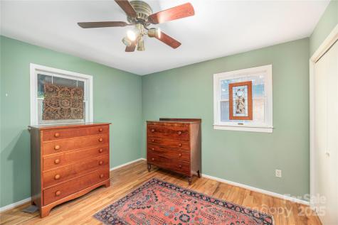 17 Red Oak Lane Alexander NC 28701