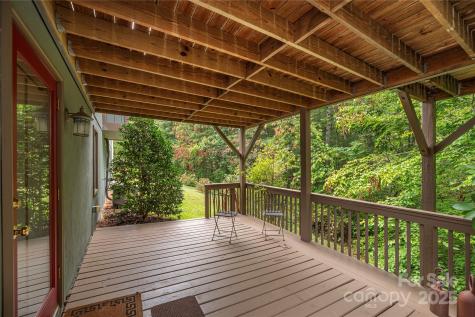 17 Red Oak Lane Alexander NC 28701