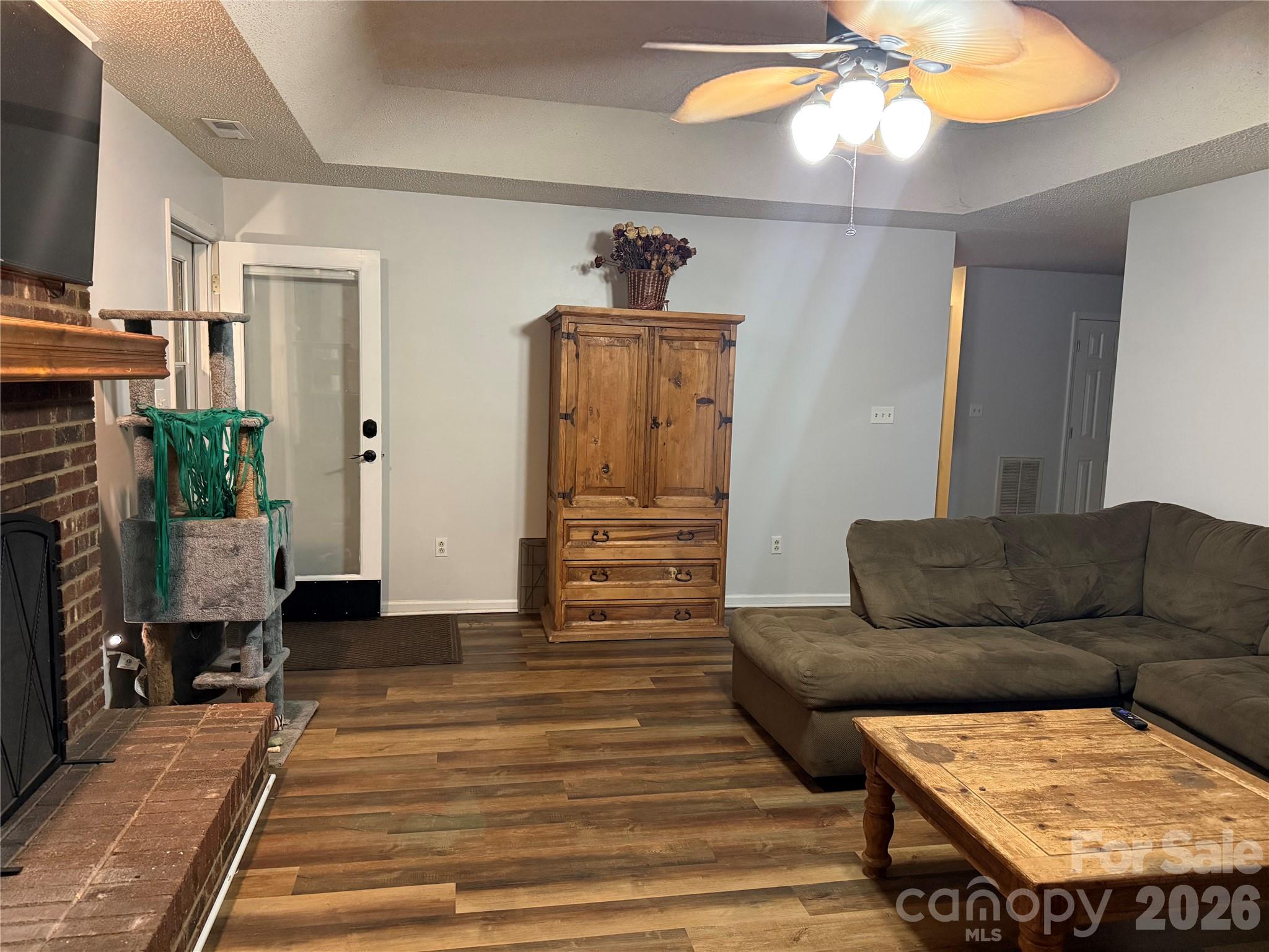 7004 Forest Hills Drive Denver NC 28037
