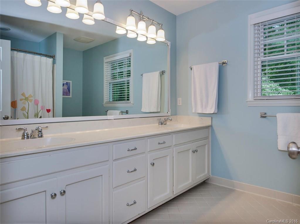 3010 Brookmont Place Charlotte NC 28210