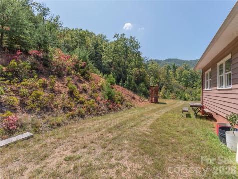1120 Jacobs Branch Road Franklin NC 28734