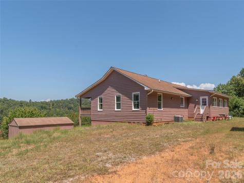 1120 Jacobs Branch Road Franklin NC 28734