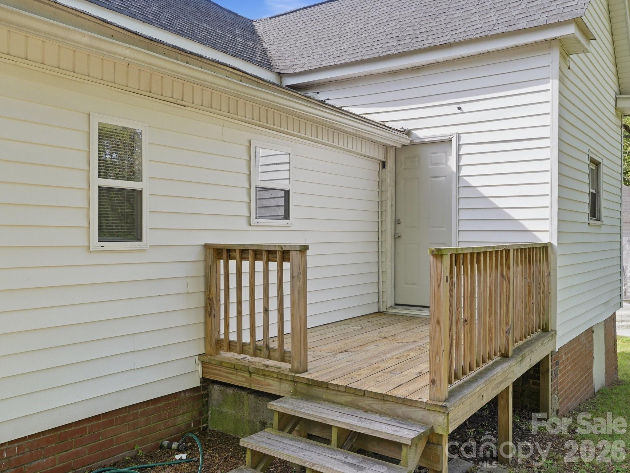 158 NW Academy Street Concord NC 28025