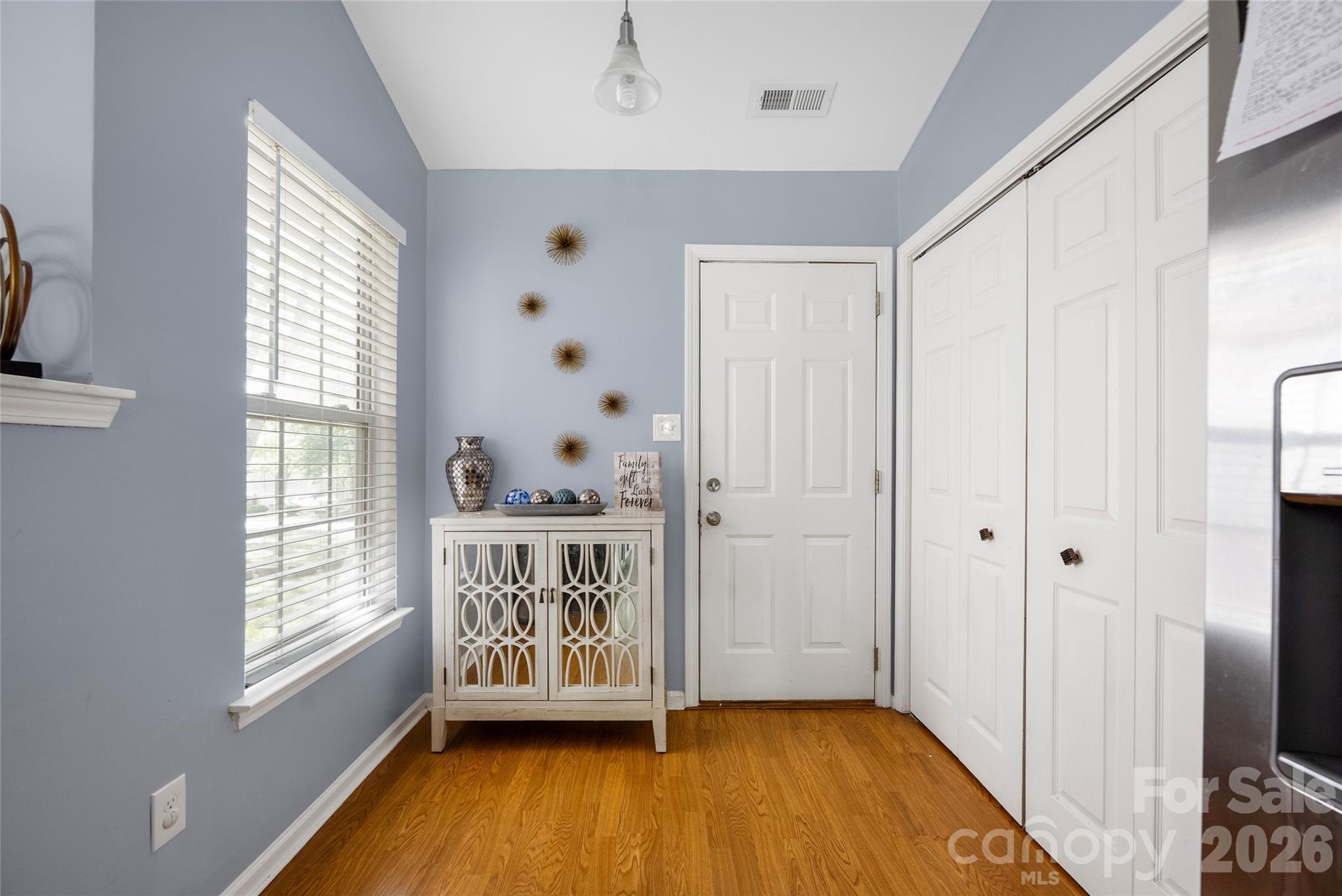 9713 Veronica Drive Charlotte NC 28215