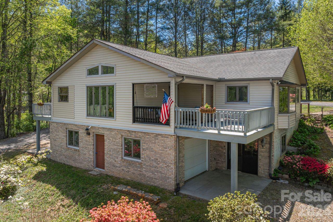 431 Pleasant Grove Road Hendersonville NC 28739