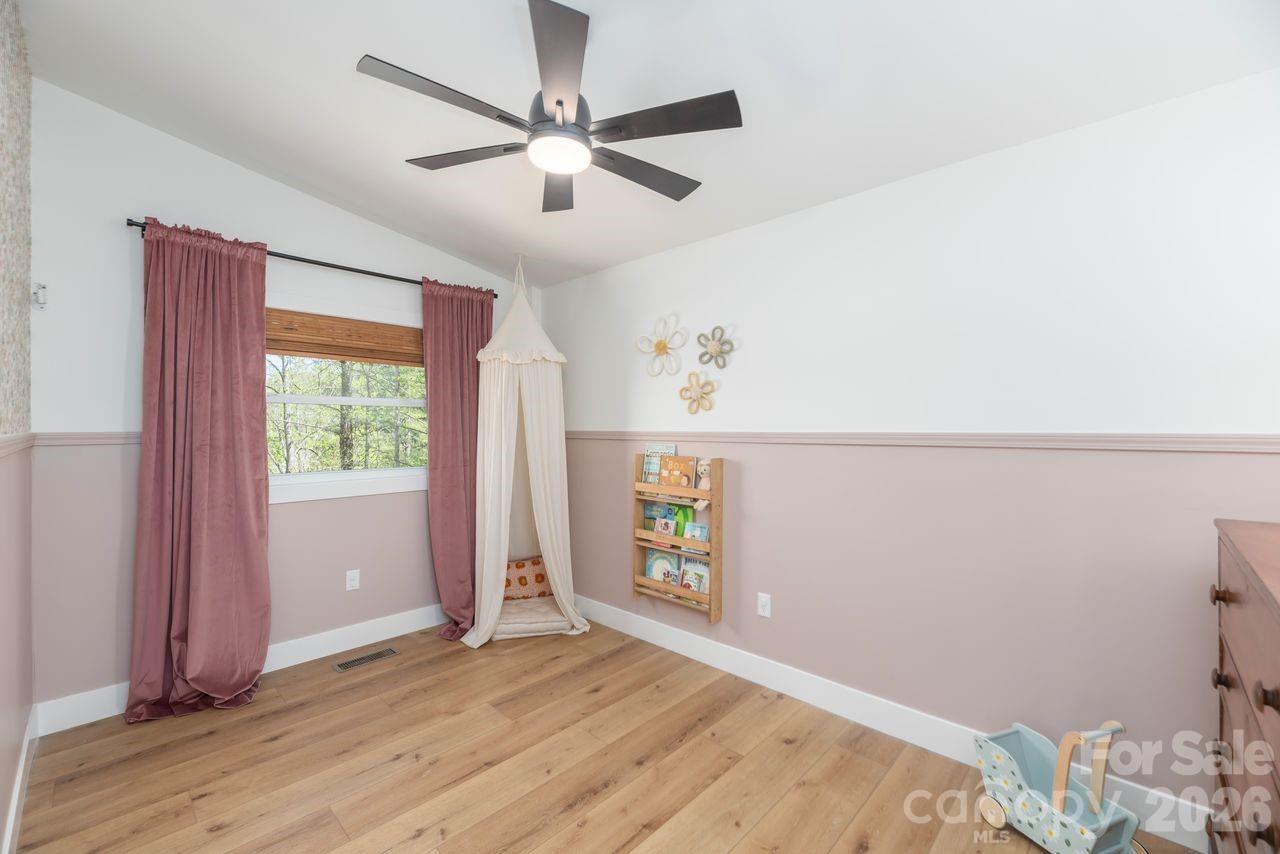 431 Pleasant Grove Road Hendersonville NC 28739