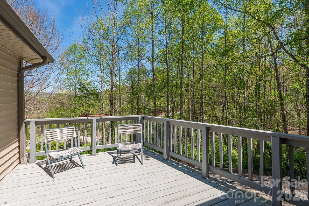 431 Pleasant Grove Road Hendersonville NC 28739