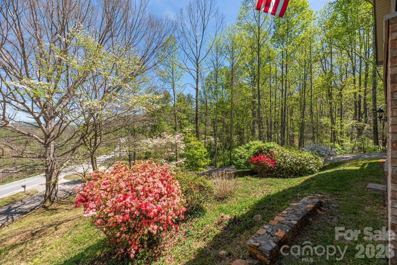 431 Pleasant Grove Road Hendersonville NC 28739