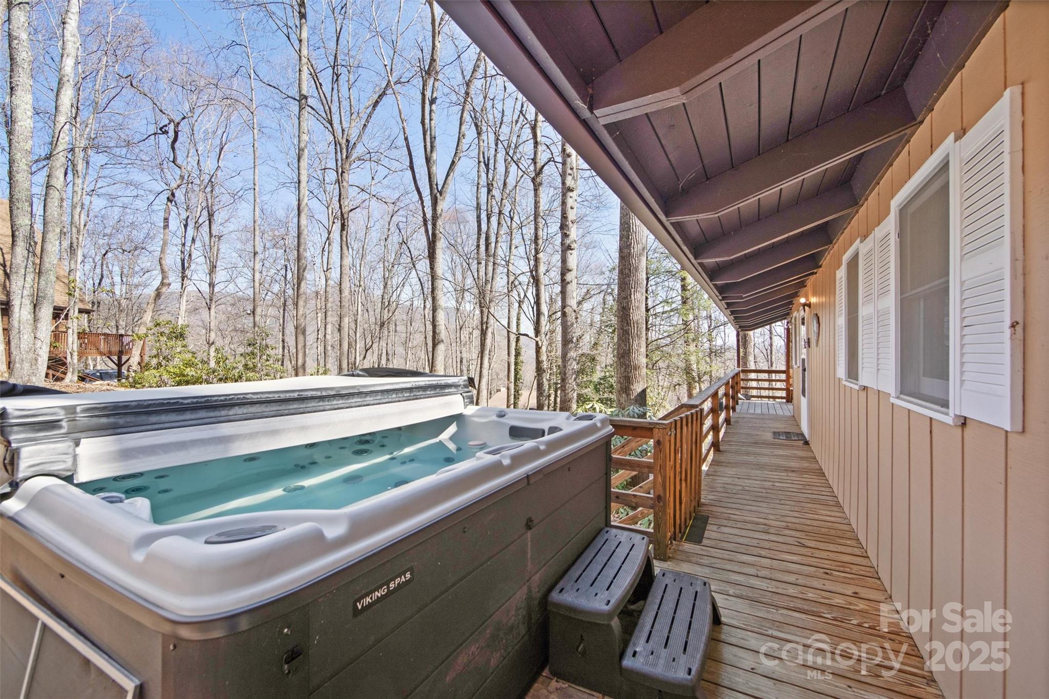 679 Locust Drive Maggie Valley NC 28751