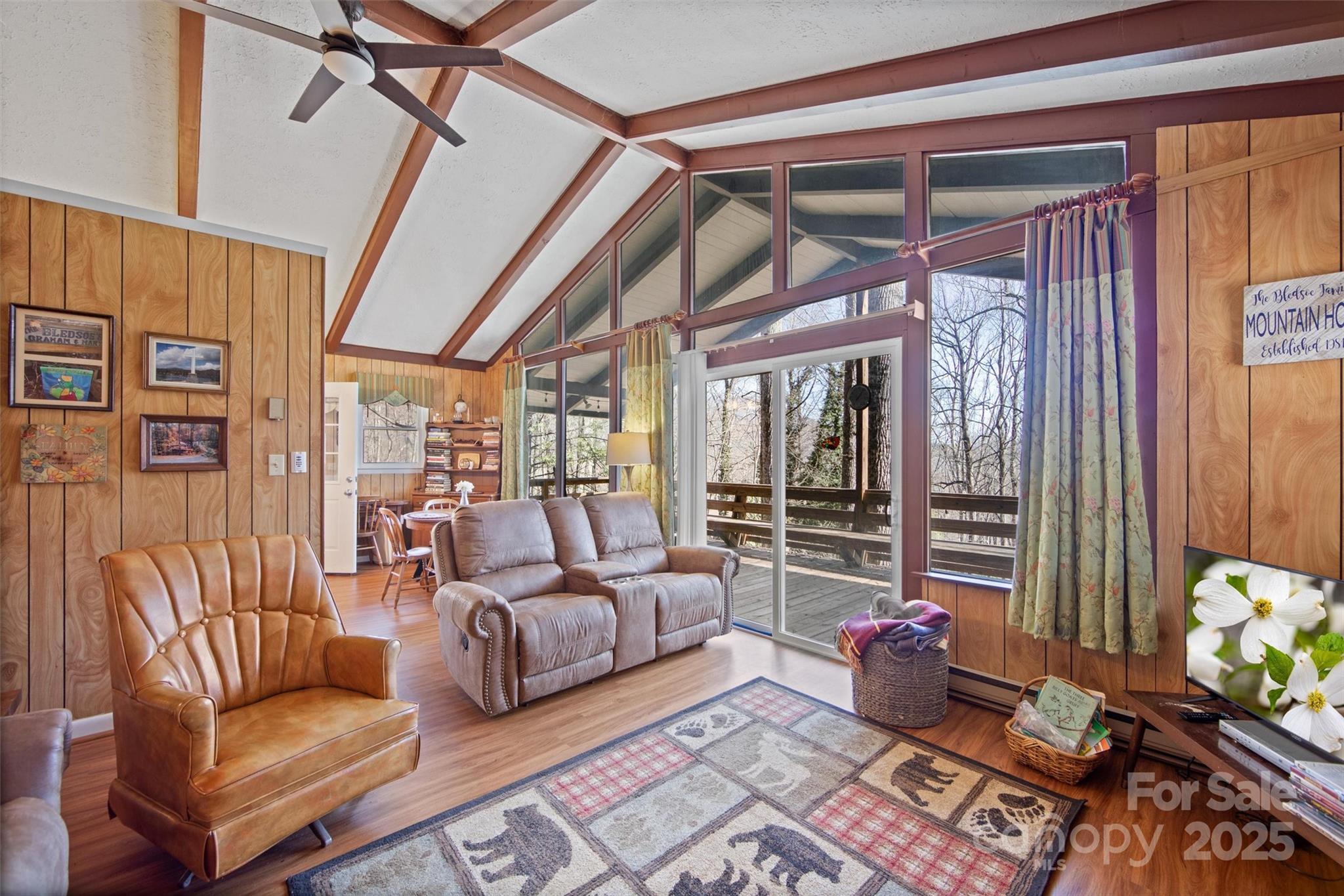 679 Locust Drive Maggie Valley NC 28751
