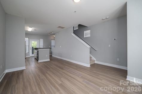1012 Skyline View Way Charlotte NC 28204