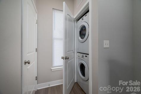 1012 Skyline View Way Charlotte NC 28204