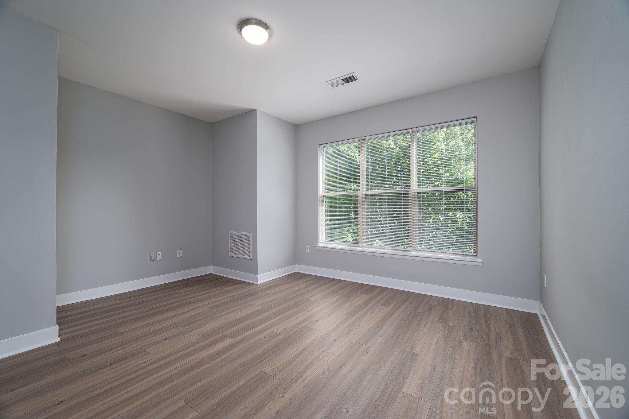 1012 Skyline View Way Charlotte NC 28204