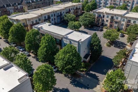 1012 Skyline View Way Charlotte NC 28204