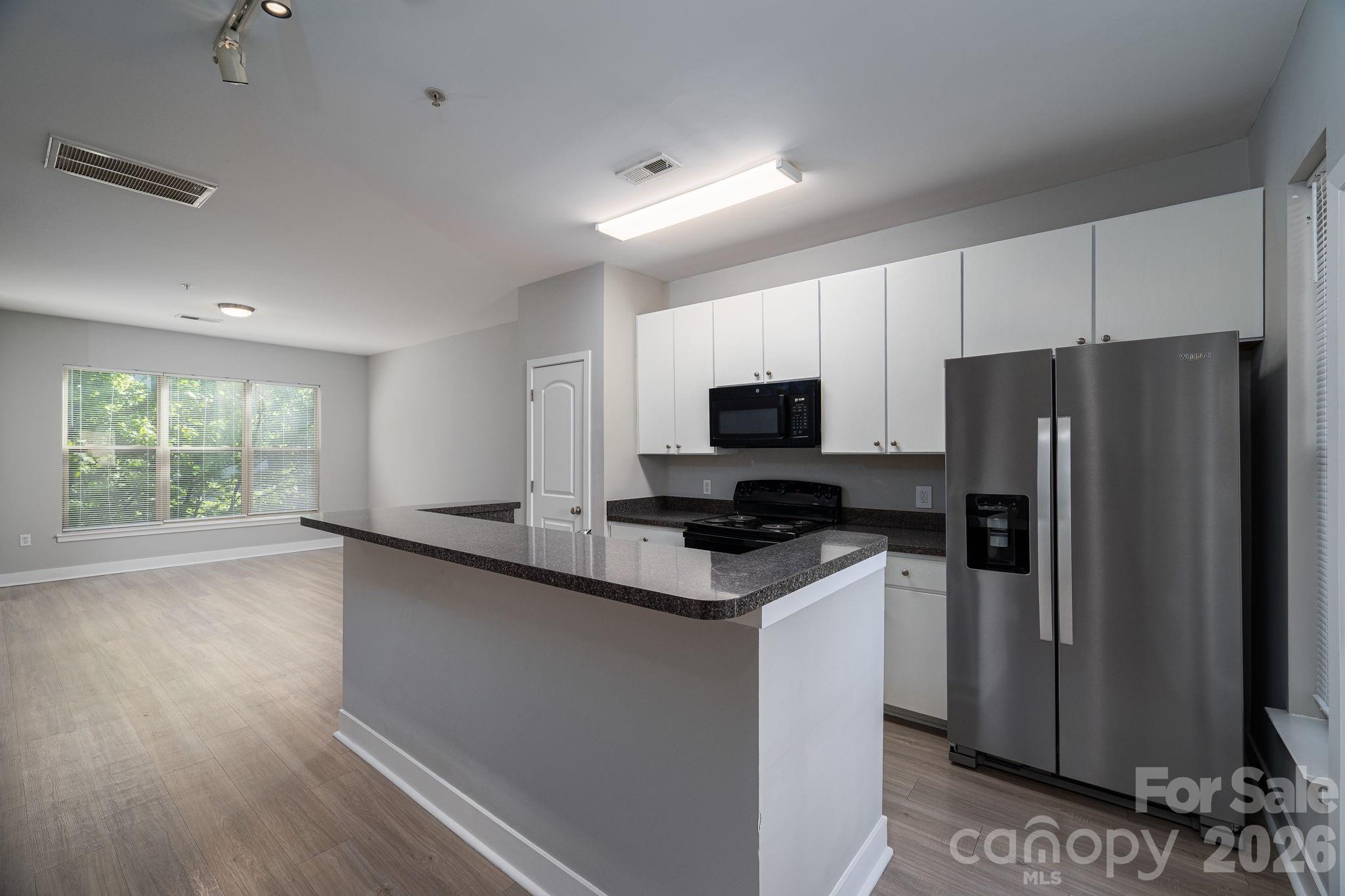 1012 Skyline View Way Charlotte NC 28204