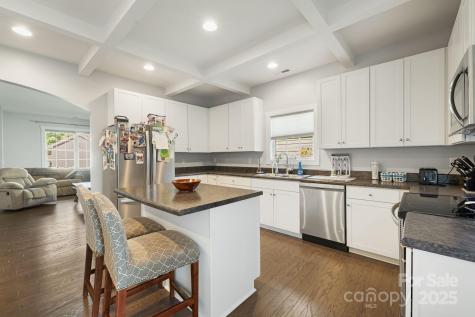 40 Hyde Park Place Arden NC 28704