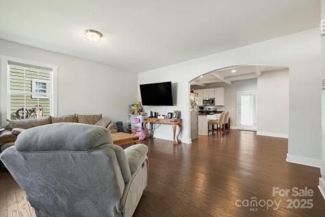 40 Hyde Park Place Arden NC 28704