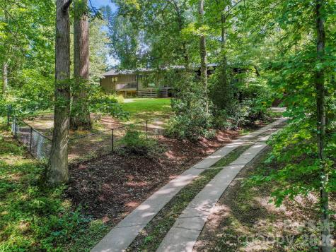 115 Bittersweet Trail Canton NC 28716