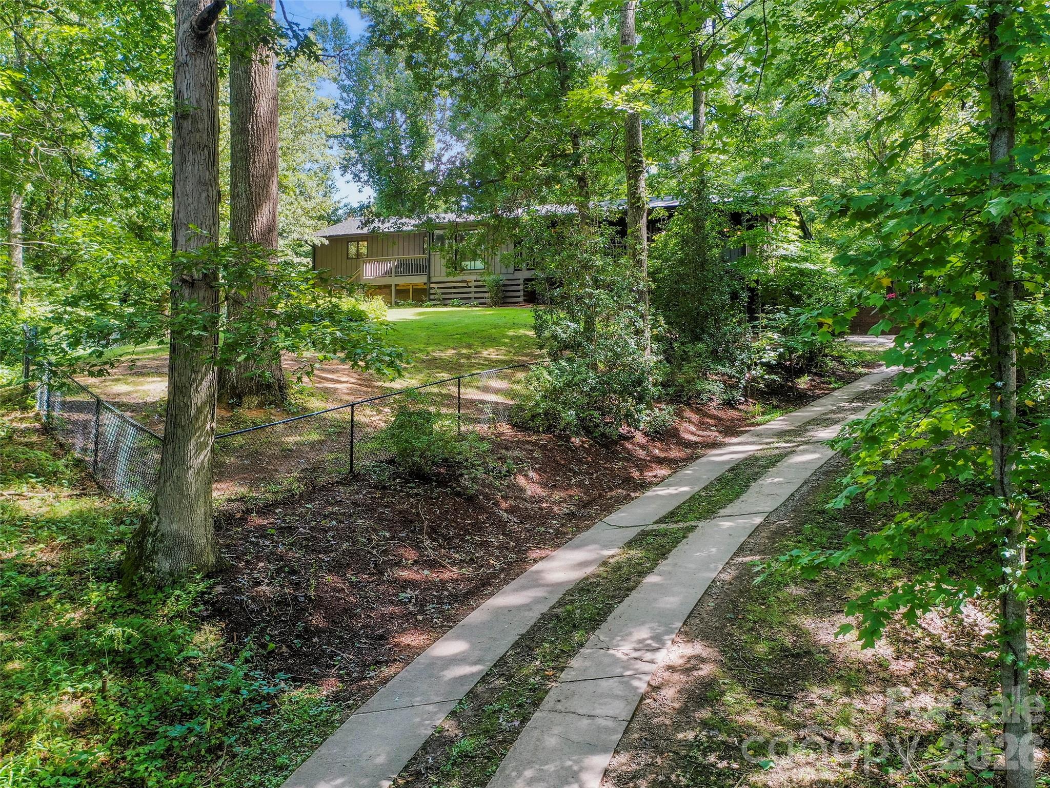 115 Bittersweet Trail Canton NC 28716