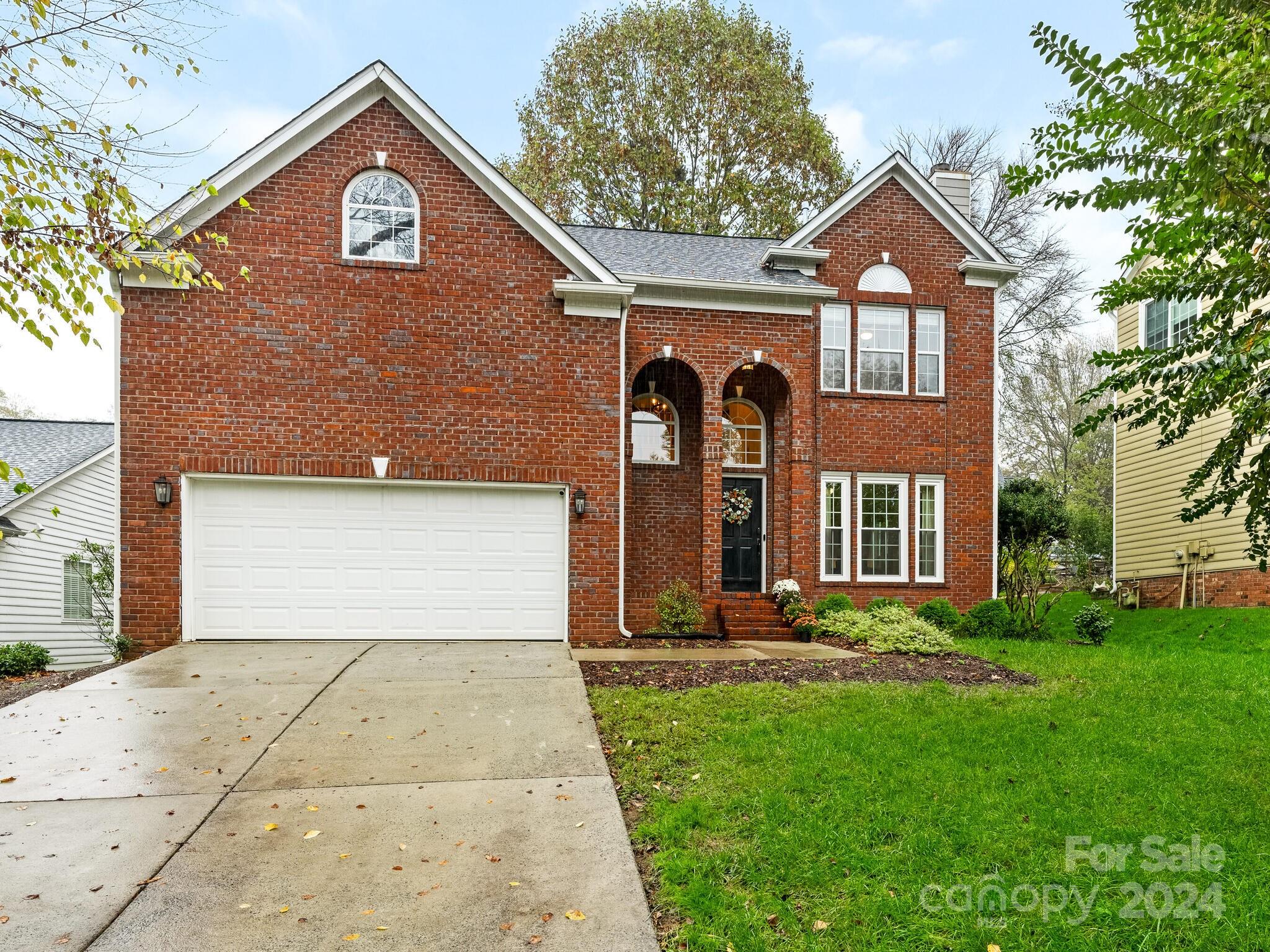 6147 Garamond Court Charlotte NC 28270