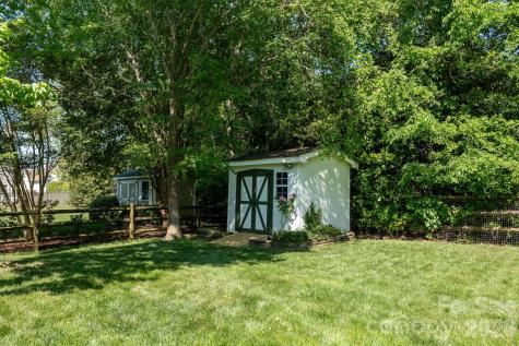 8417 Newton Lane Charlotte NC 28277
