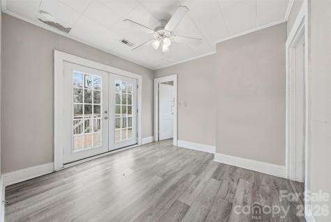 2036 4th Street NE Hickory NC 28601