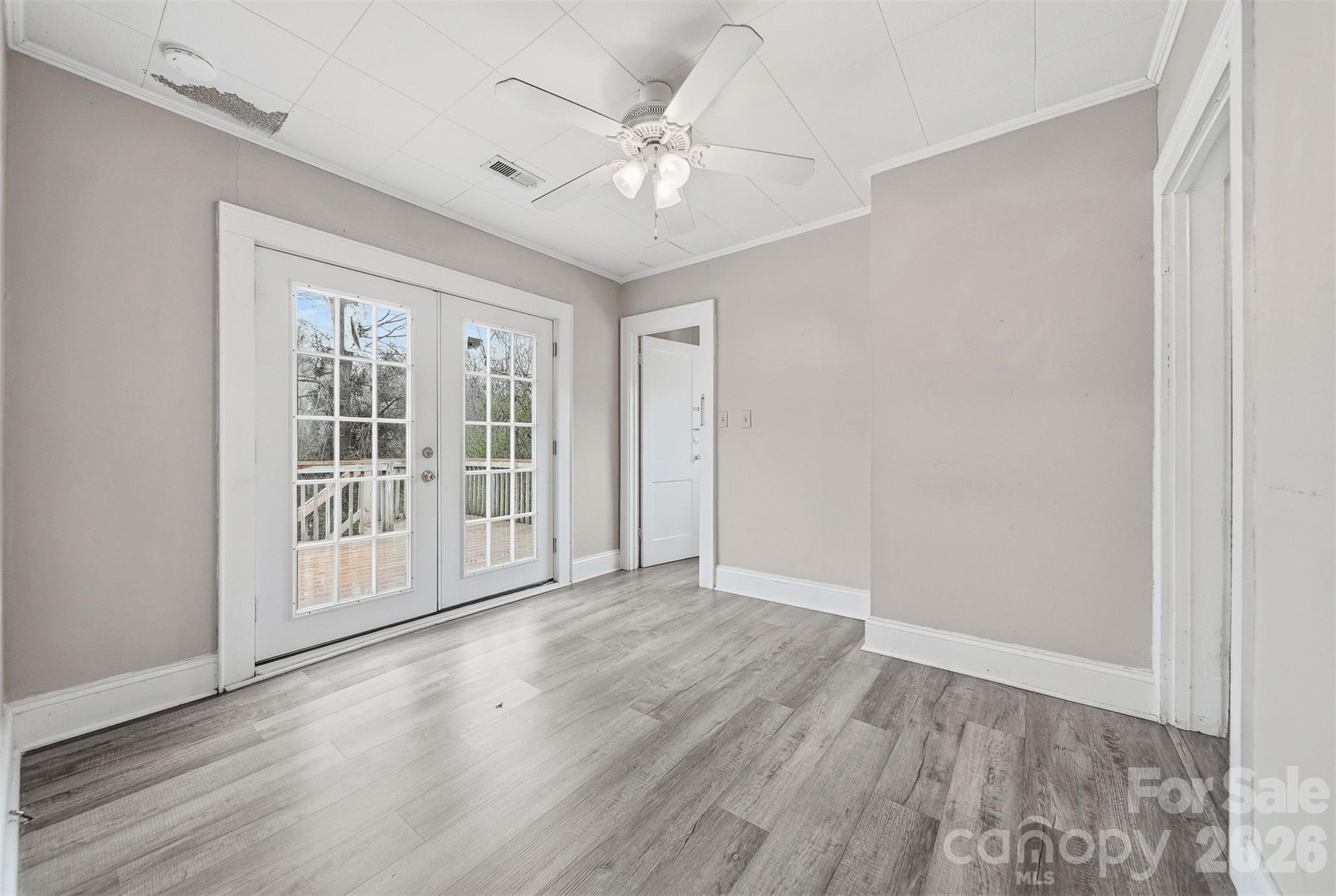 2036 4th Street NE Hickory NC 28601