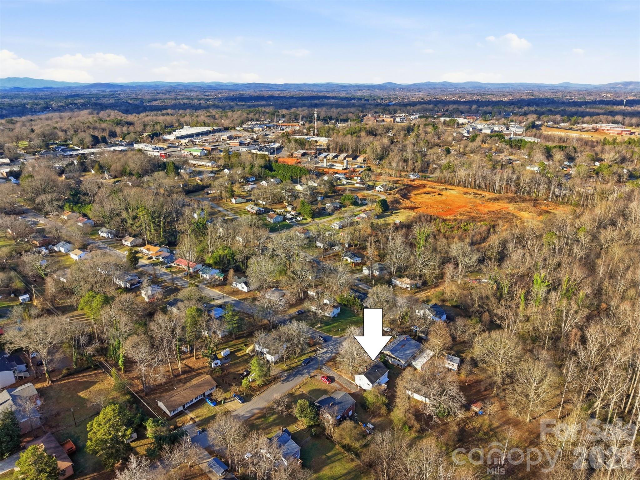 2036 4th Street NE Hickory NC 28601
