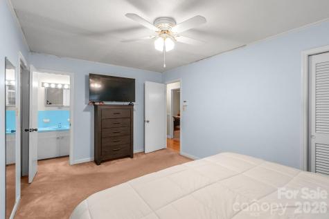 1549 Cecelia Drive Gastonia NC 28054