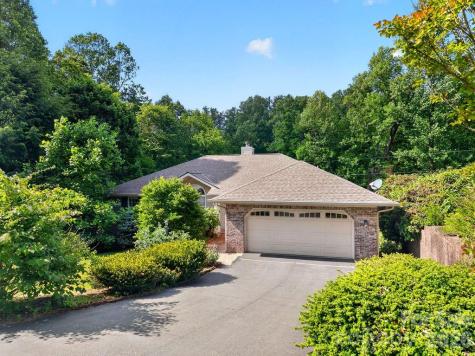 7 Firestone Court Etowah NC 28729