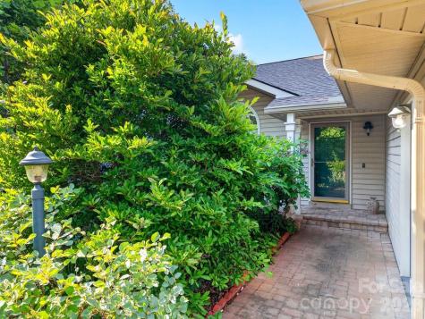 7 Firestone Court Etowah NC 28729