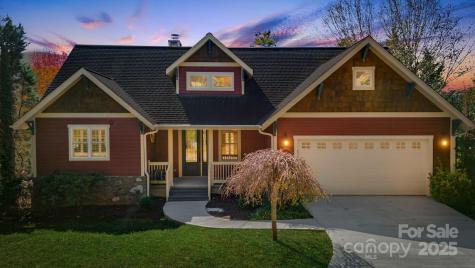 2 Oakhaven Terrace Asheville NC 28803