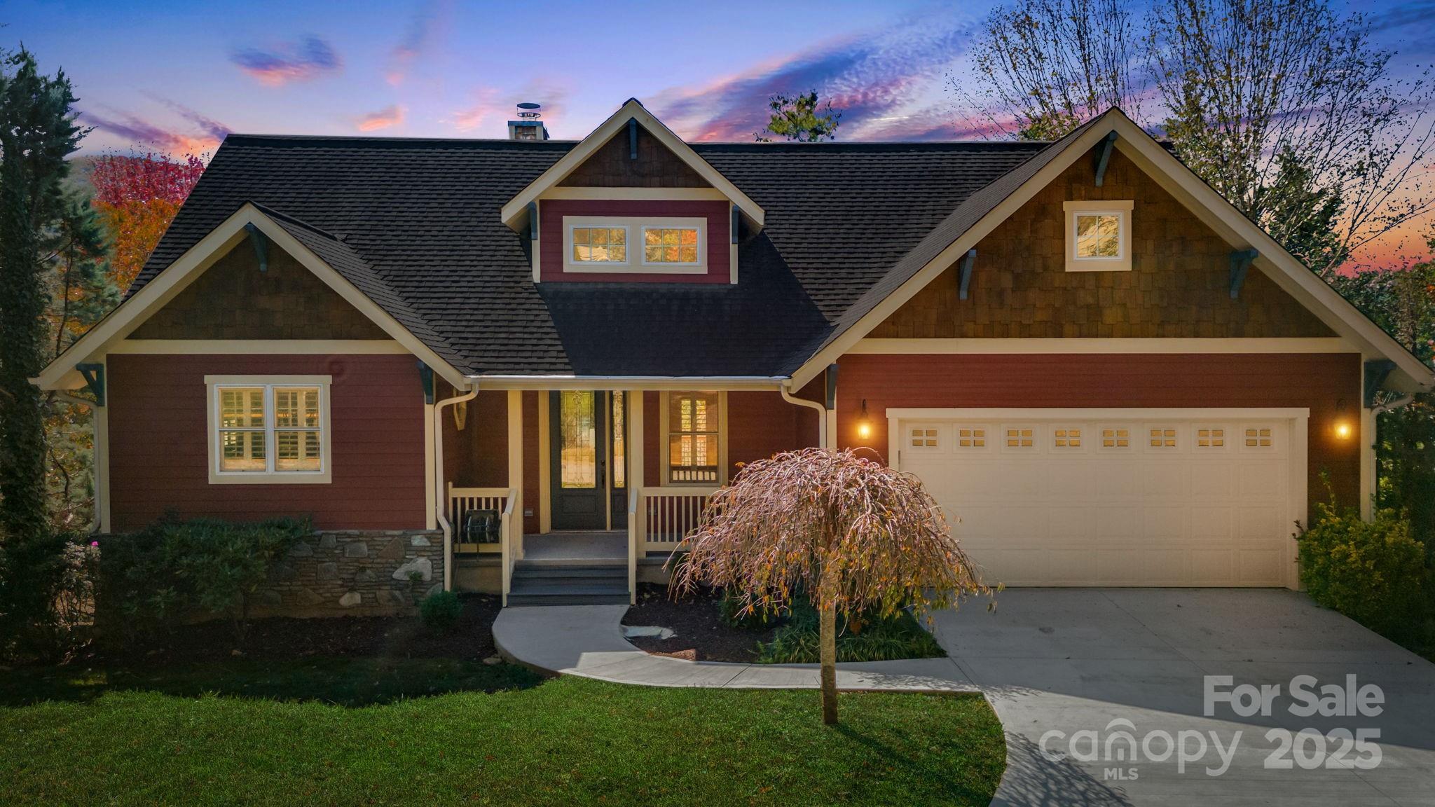 2 Oakhaven Terrace Asheville NC 28803