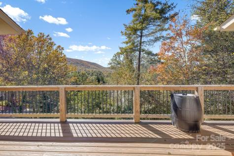 2 Oakhaven Terrace Asheville NC 28803