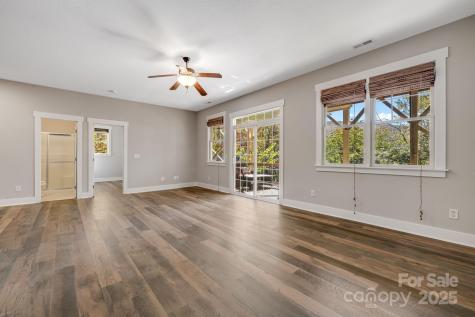 2 Oakhaven Terrace Asheville NC 28803