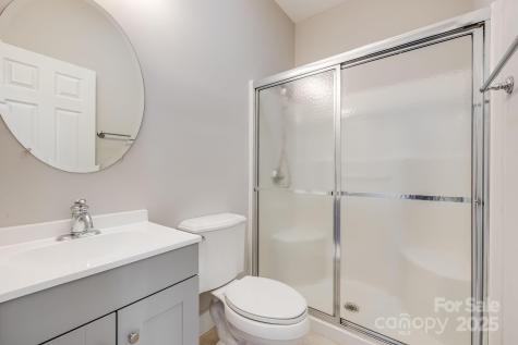 2 Oakhaven Terrace Asheville NC 28803