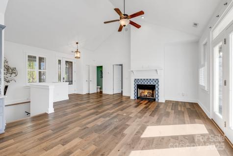 2 Oakhaven Terrace Asheville NC 28803