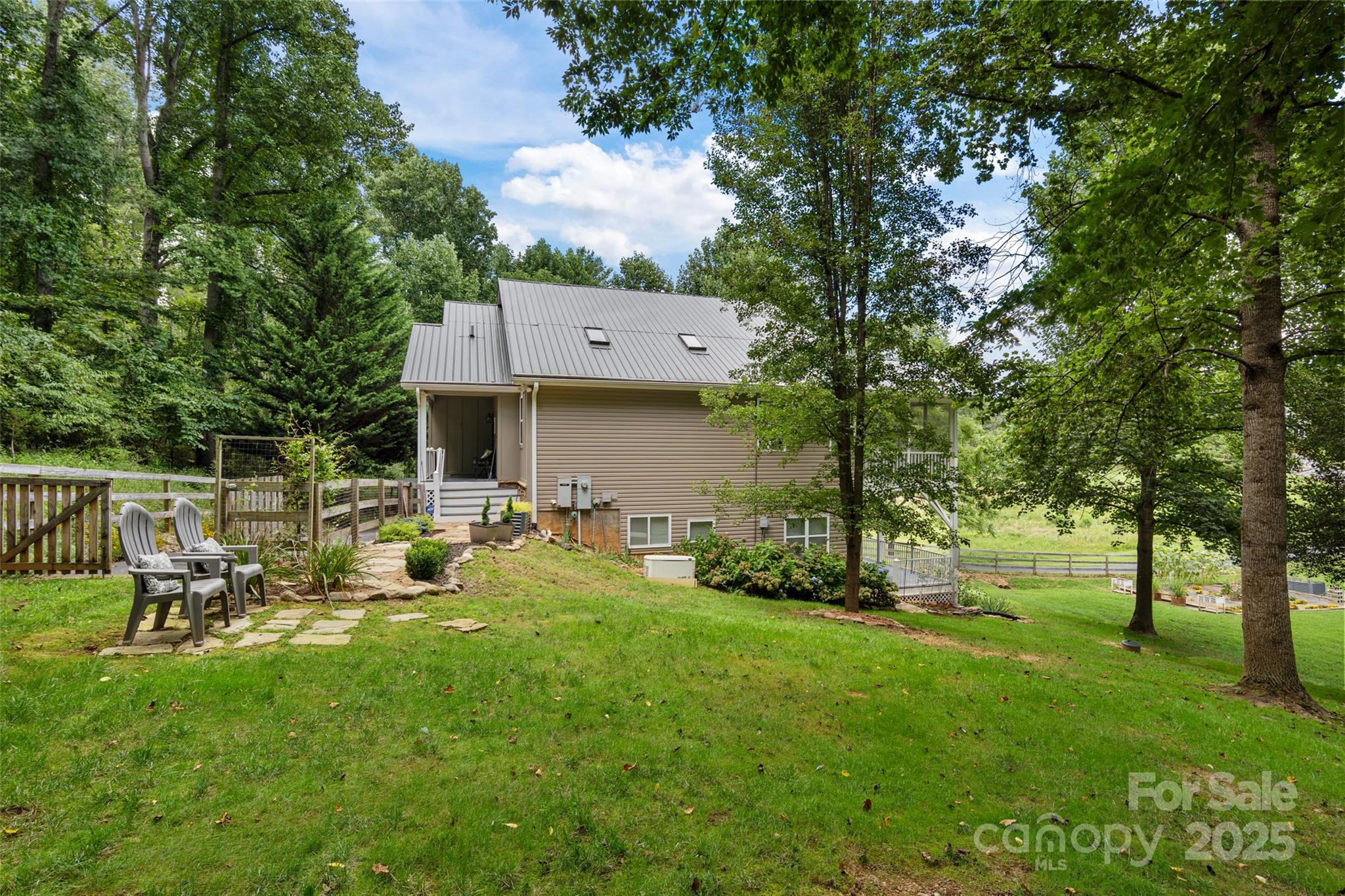 44 Whispering Woods Drive Asheville NC 28804